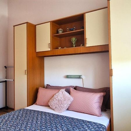 Apartments Ana & Ivan Krk Town Dış mekan fotoğraf