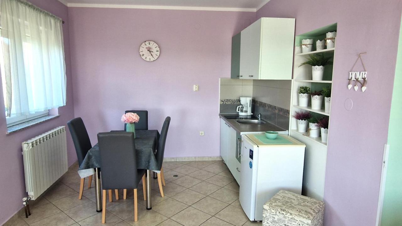 Apartments Ana & Ivan Krk Town Dış mekan fotoğraf
